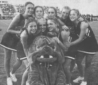 2002 Bulldog Cheerleaders