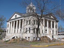 Franklin County Courthouse in Mount Vernon
