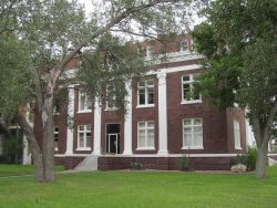 Live Oak County Courthouse in George West
