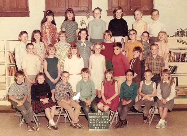 RHS Class of 1976 at Young School in 4th grade